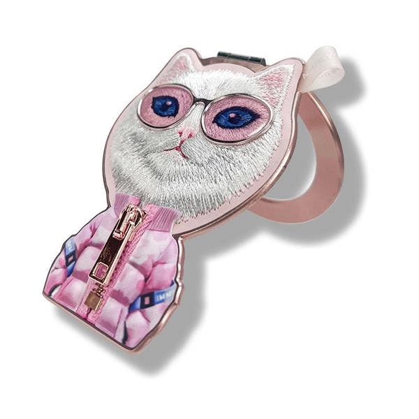 Nimmy Friends Nimmy Cool & Cute 2.0 White Rich & Beauty Cat Embroidery Magnetic Stand with MagSafe Pink - N-KM-BSZJ-04