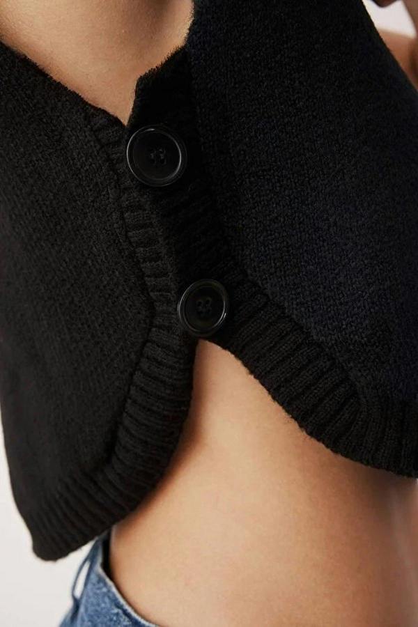 WOVCOR Crop Soft Texture Buttoned Knit Sweater