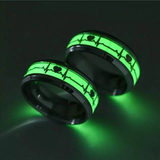 The Colourful Aura Luminous carbon fibre Lightning Men and Women Green Heart Wedding ring