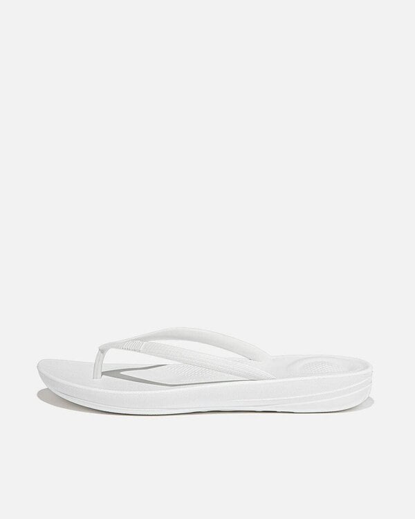 FitFlop Iqushion Womens Ergonomic Flip-Flops - Urban White 194
