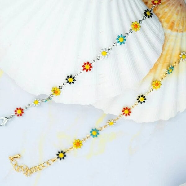 The Colourful Aura Silver Plated Daisy Sun Flower Charms  Indie Boho Daisy Floral Summer Anklet