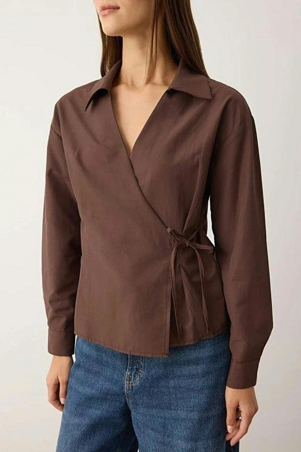 WOVCOR Regular Woven Shirt with Double-Breasted Closure and Tie Detail