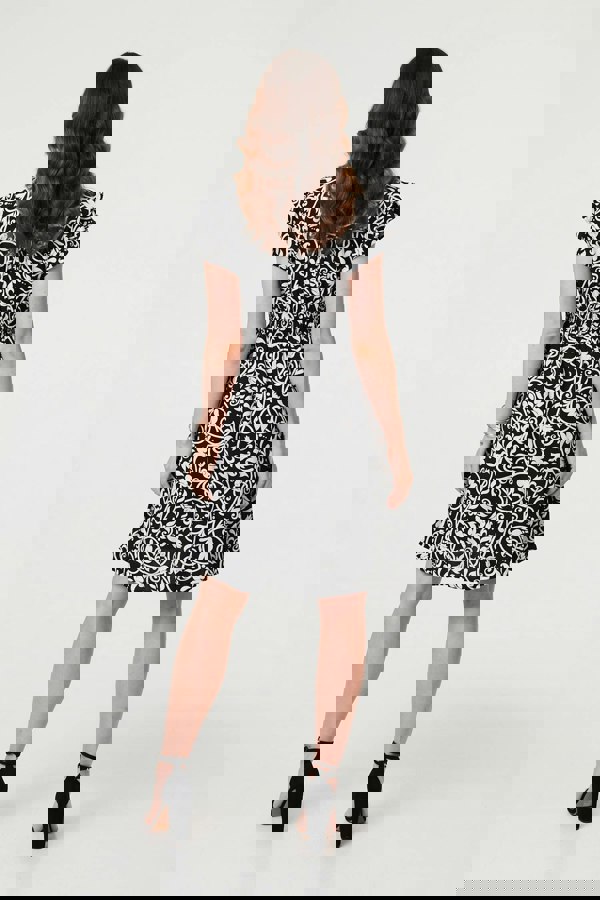 Black | Printed Cap Sleeve Short Skater Dress
