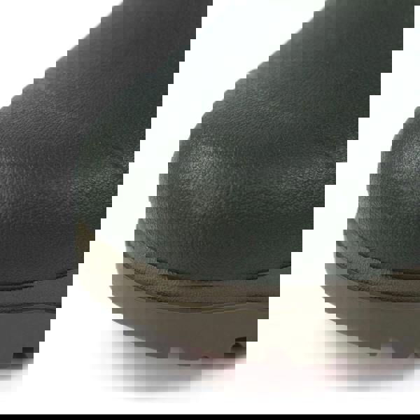 GriSport Stream Mens/Womens Neoprene Fishing Hunting Farm Wellies Boots, close-up of the black textured toe of the waterproof rubber boot.