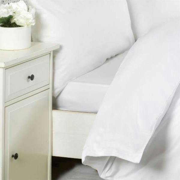 T-200 White Housewife Pillowcase Pair