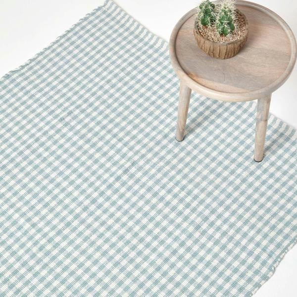 HOMESCAPES Cotton Hand Woven Gingham Check Rug