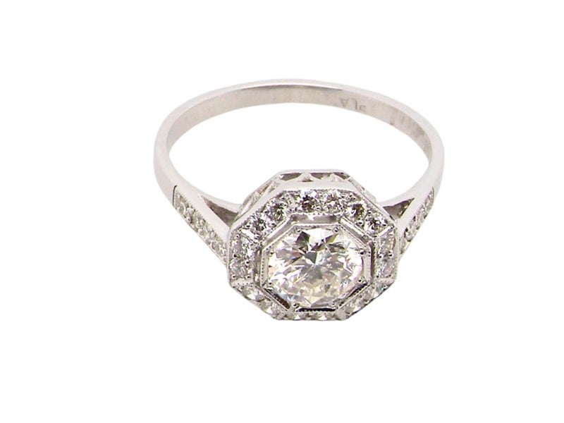 Vintage Tom A fine diamond cluster ring