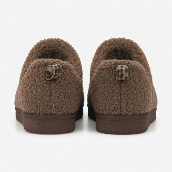 Totes BORG BOOTIE WITH BACK TAPE DETAIL Slipper Boots Slipper Boots   in  Brown