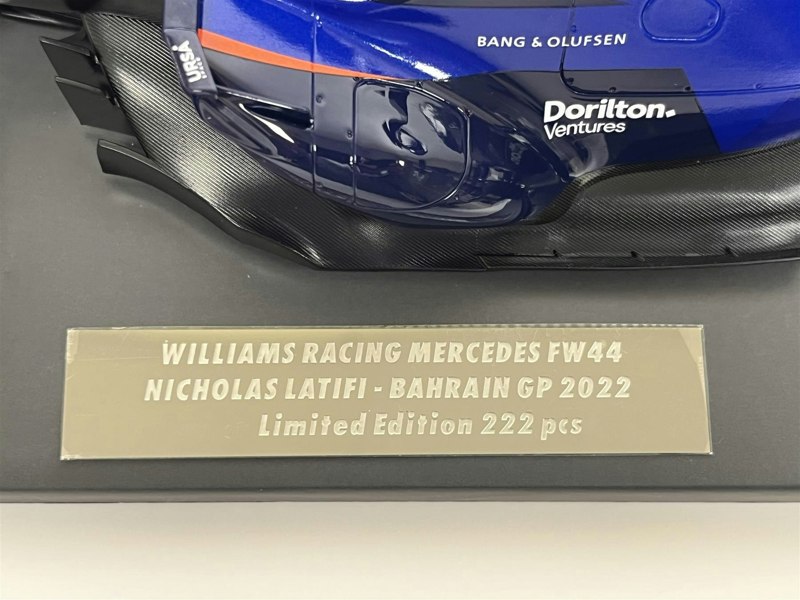 Minichamps Nicholas Latifi Mercedes FW44 Williams Racing Bahrain GP 2022 1:18 117220106