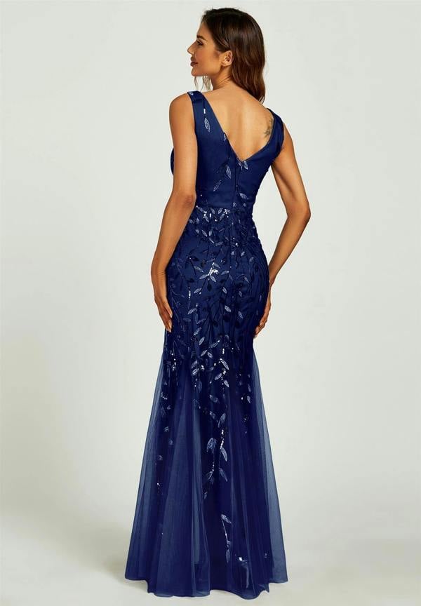 FS Collection Sequin Leaf Detailed V Neck Bridesmaid Maxi Dress In Navy