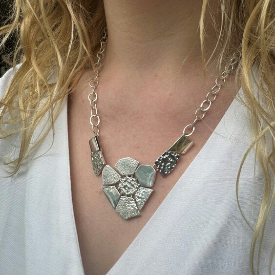 Reeves & Reeves Geometric Cluster Necklace