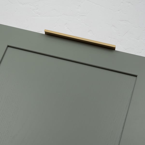 Handle & Home Satin Brass Squared Edge Mount Lip Pull Handles