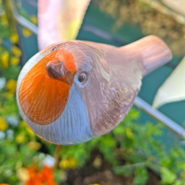 Boltze Porcelain Robin on a Stake Garden Bird Ornament