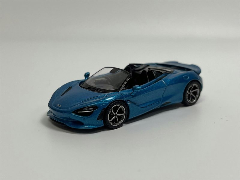 Mini GT McLaren 750S Spider Belize Blue RHD 1:64 Scale MGT00812R