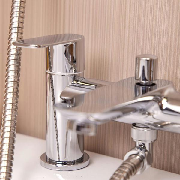 Flode Skarki Bath Shower Mixer Tap - Polished Chrome Finish