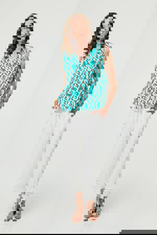 Green | Geo Print V-Neck Sleeveless Relaxed Top
