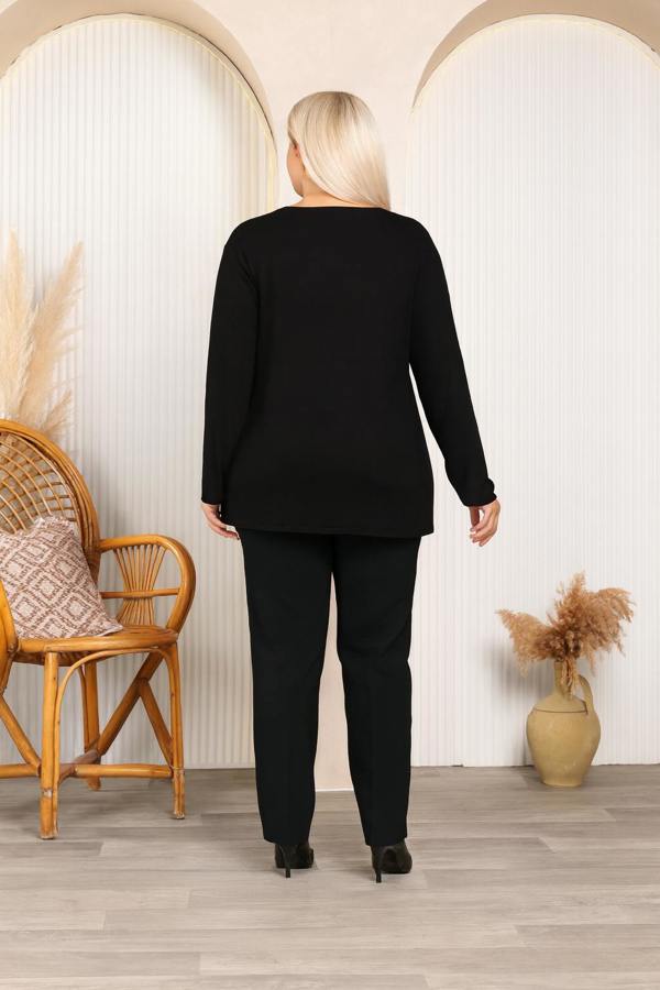 Hoxton Gal Relaxed Fit Long Sleeve Elegant Blouse with Ruffle Neckline