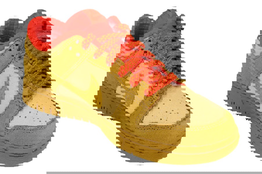 Nike Womens Dunk Low Trainers Fq8897  252 - Sesame Bronze Picante Red 252 - Photo 3