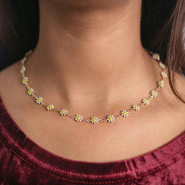 The Colourful Aura Colourful Yellow Flower Charm Indie Boho Daisy Choker Summer Adjustable Necklace - White