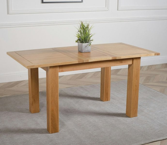 That's Furniture Hampton 120 - 160cm Solid Oak Extending Dining Table