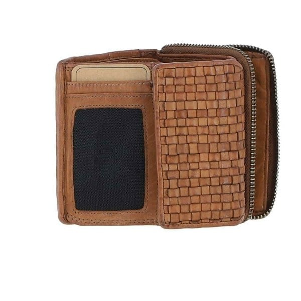 Vintage Woven Leather 7 Card Purse:  D-82