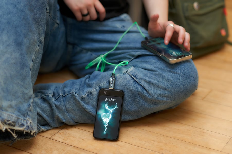 Lazerbuilt | Harry Potter Patronus Light-Up Power Bank 10,000mAh