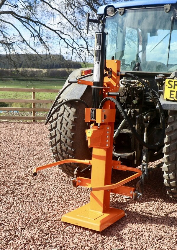 Rock Machinery 14ton Venom Tractor Mounted Log Splitter