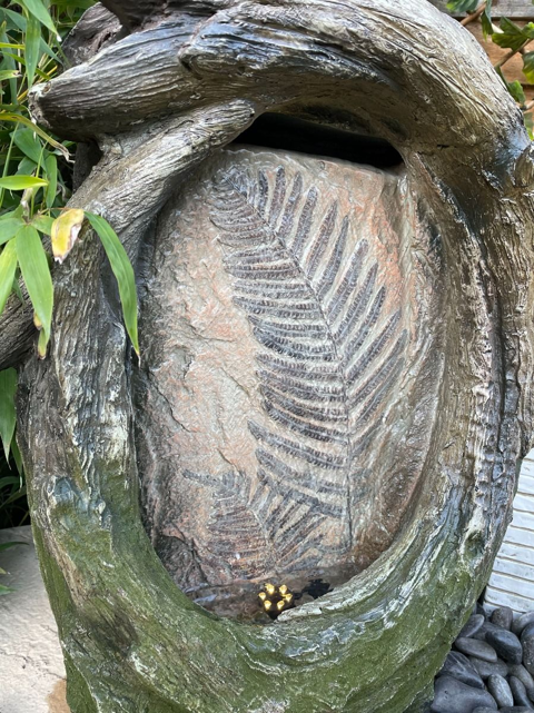 Tranquillity Water Features Fossil Leaf Mains Water Feature