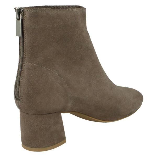 Leather Collection Ladies Leather Collection Suede Leather Ankle Boots F50966