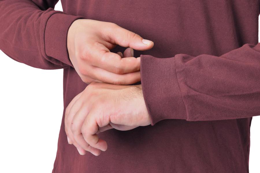 Smart Living Mens Classic Long Sleeve Polo Shirt - Burgundy