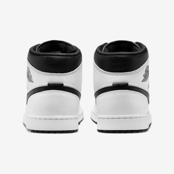Nike DQ8426-132 Sneakers   in  Black/White