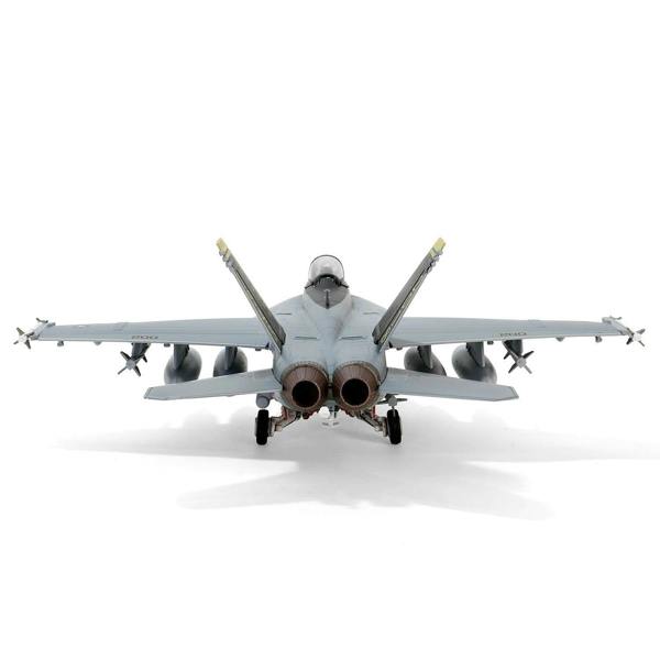 MCSlots F/A 18F Super Hornet VFA103 Jolly Rogers 1:72 Scale Forces of Valor 814034A