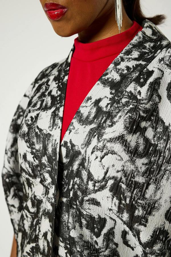 Lioness by TF Monochrome Brocade Kimono Jacket