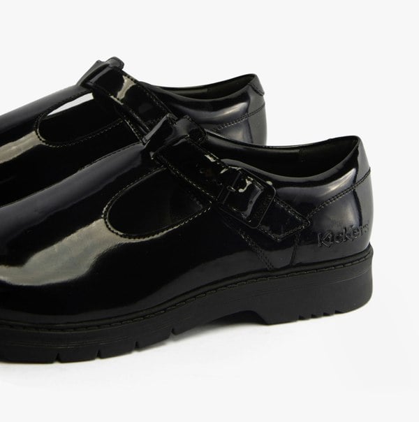 Kickers 117221 FINLEY T BAR Girls School Shoes Black Patent