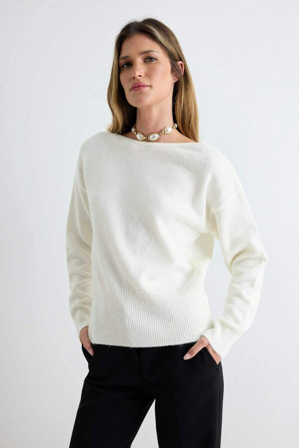 WOVCOR Soft Touch Back Lace Detail Boat Neck Long Sleeve Knitwear