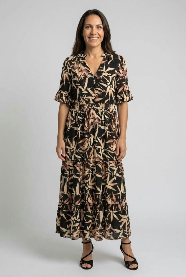 Izabel London Leaf Print 1/2 Flared Sleeve Midi Dress