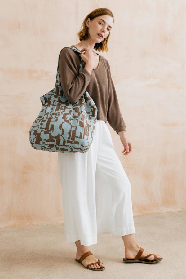 Lily & Me Rewilding Batwing Jumper Mocha