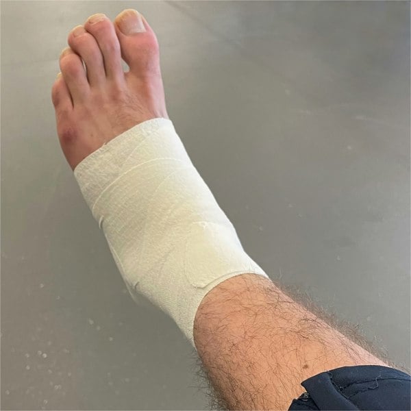 Aidapt Elite Tearable Elastic Adhesive Bandage 7.5cm x 6.8m