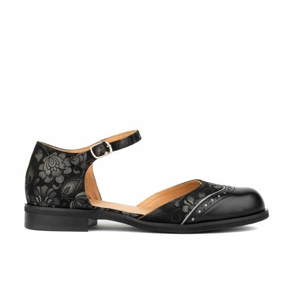 Embassy London Gigot - Black Emboss - Women's Closed Heel Round-Toe Leather Flat Sandal