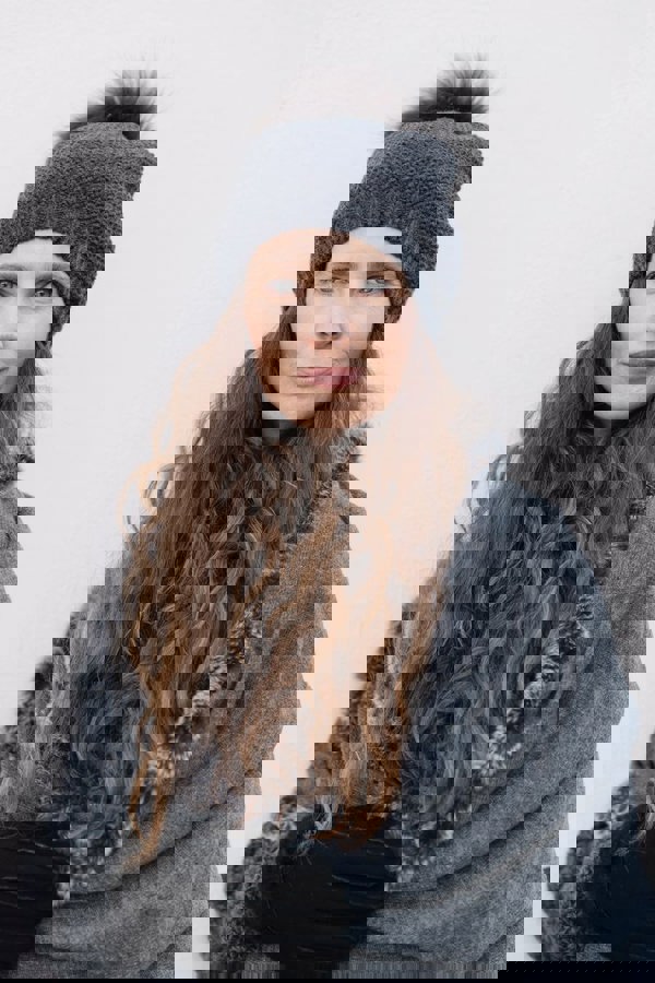 Stella Hat Dark Grey/Dark Grey