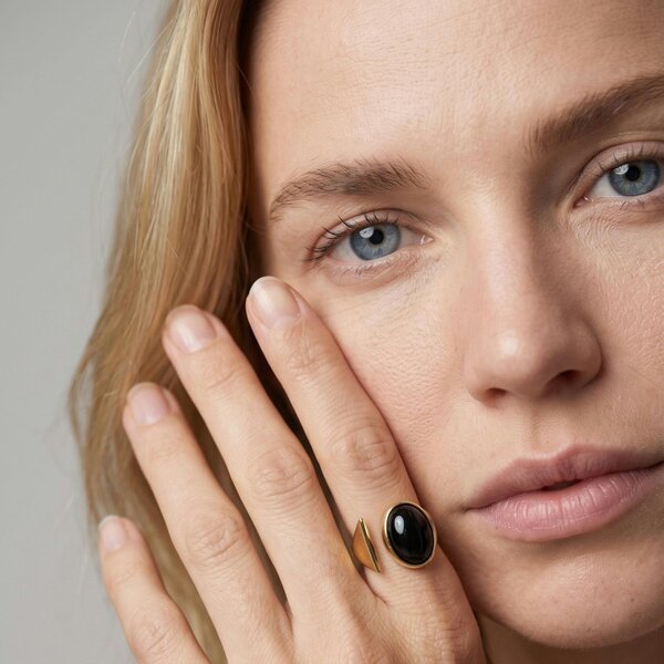 Uchi & Soto Enso Black Stone Oval Open Front Ring