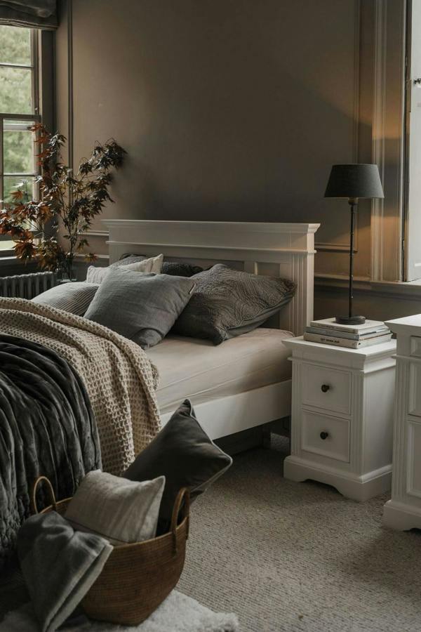 Statement Furniture Gainsborough White Wooden Bed Frame 4ft6, 5ft Hamptons Style