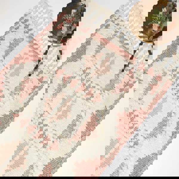 HOMESCAPES Satara Pink Kilim Wool Rug