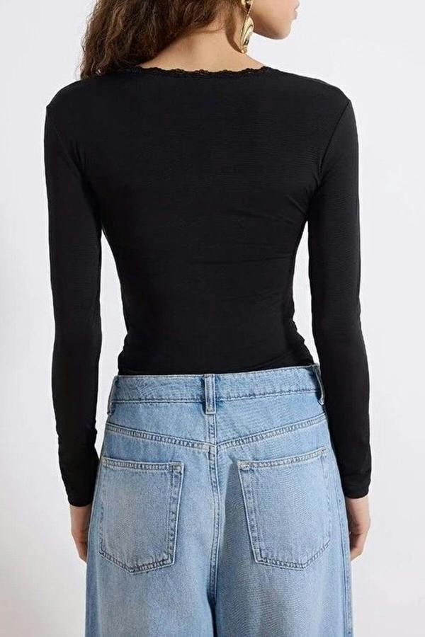 WOVCOR V-Neck Lace Knit Party Bodysuit
