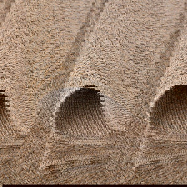 Nature Outdoor rug is very easy to maintain and water-resistant