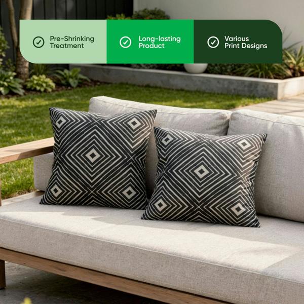 Gardenwize Pair of Outdoor Scatter Cushions – Aztec Diamond Design