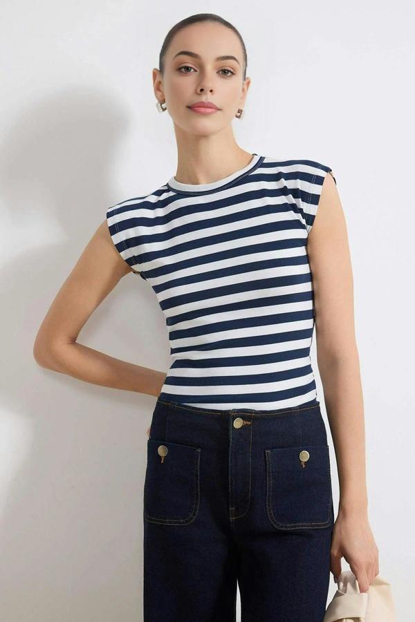 WOVCOR Viscose Fitted Knit Blouse