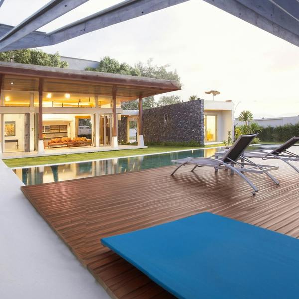 Nicoman Multy Deck Recycled Rubber Decking Plate