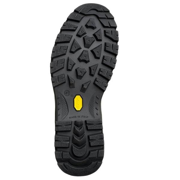 Grisport crusader walking boots with vibram sole for excellent grip and traction