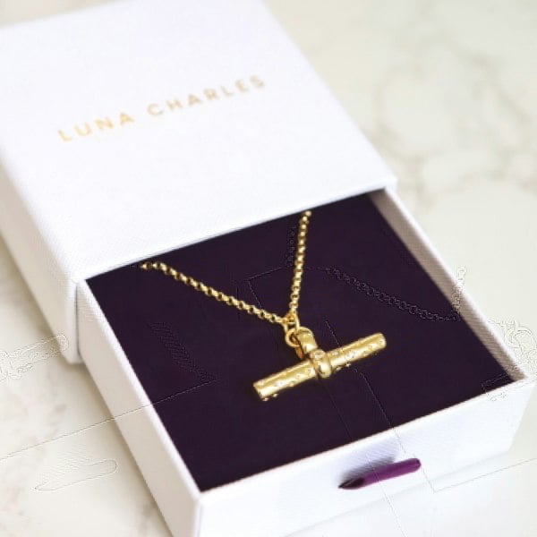 Luna Charles Wren T-Bar Necklace - 18k Gold Plated